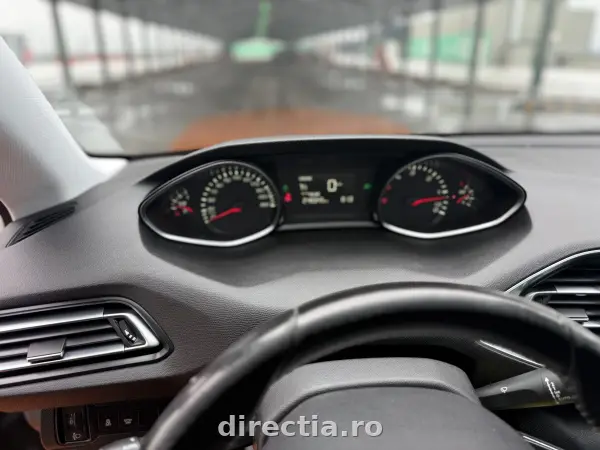 Poza anunț 17