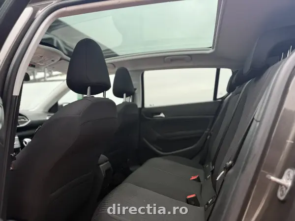 Poza anunț 12
