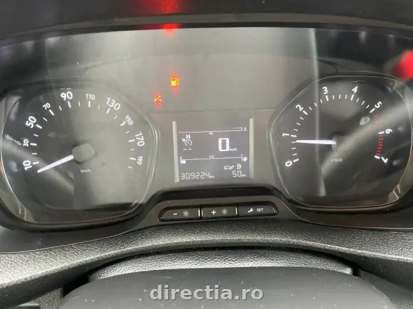 Poza anunț 11