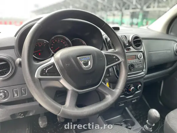 Poza anunț 12