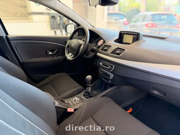 Poza anunț 12