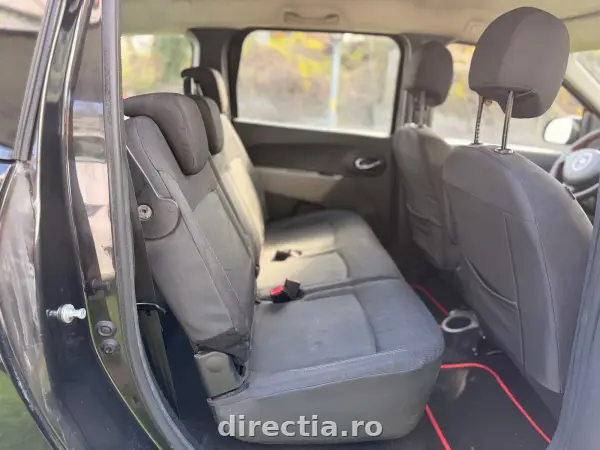 Poza anunț 12
