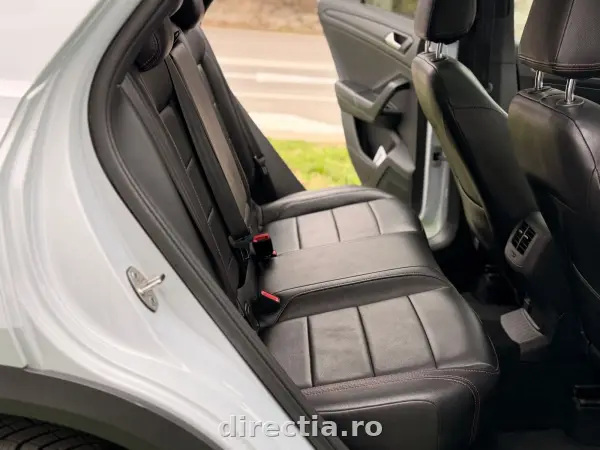 Poza anunț 12