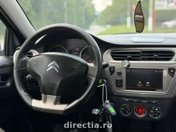 Poza anunț 11