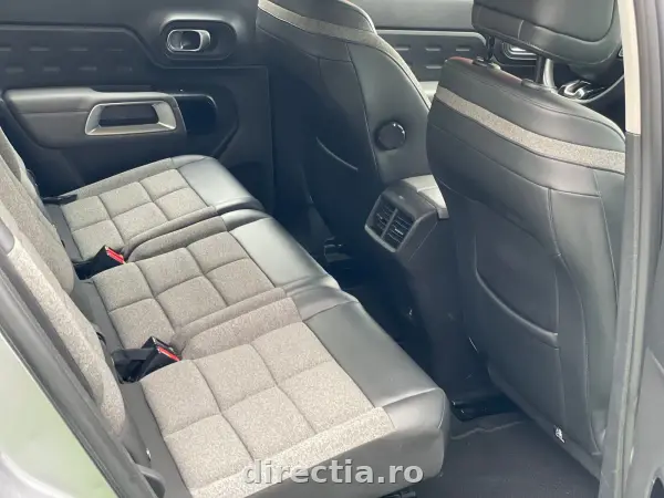 Poza anunț 11