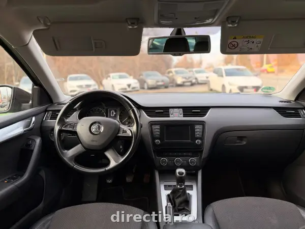 Poza anunț 12