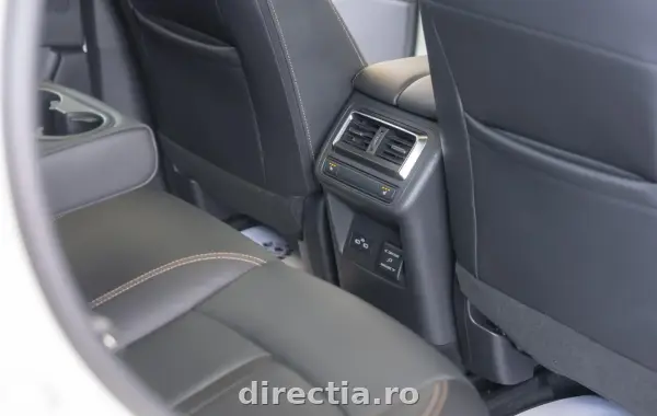 Poza anunț 27