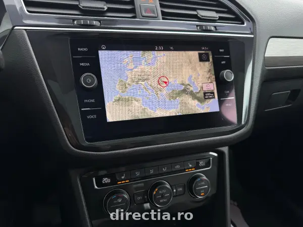 Poza anunț 12