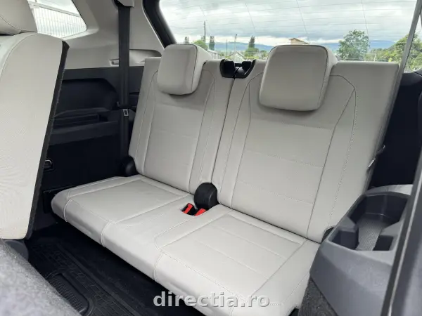 Poza anunț 24