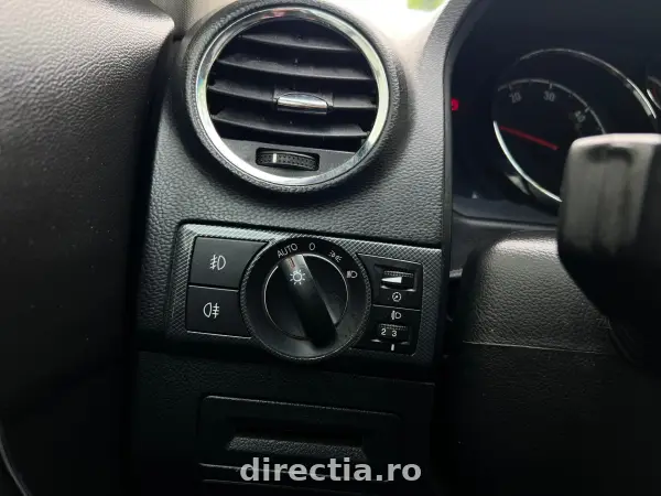 Poza anunț 12