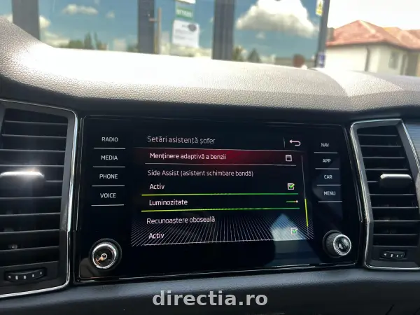 Poza anunț 25