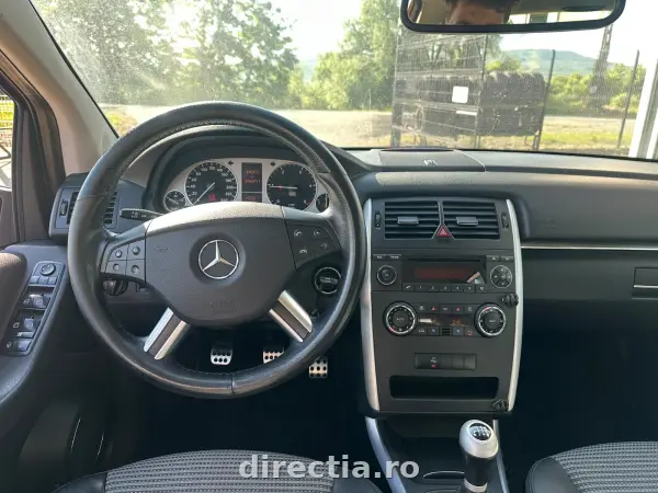 Poza anunț 8