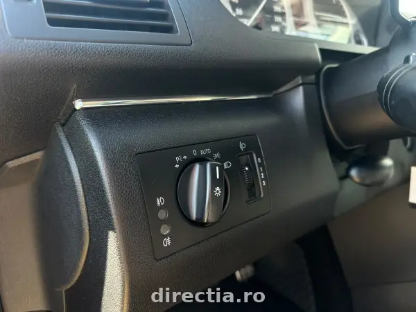 Poza anunț 12