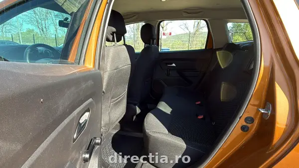 Poza anunț 11
