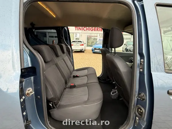 Poza anunț 13