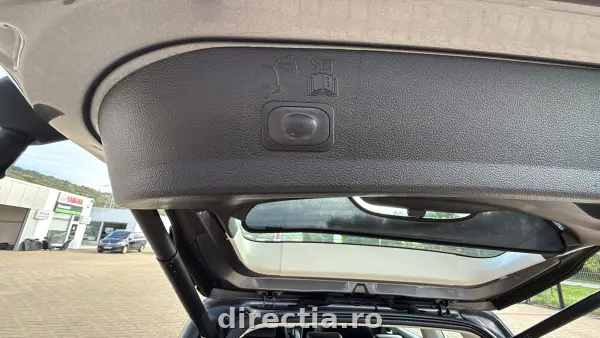 Poza anunț 19