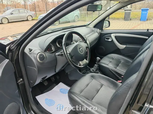 Poza anunț 12