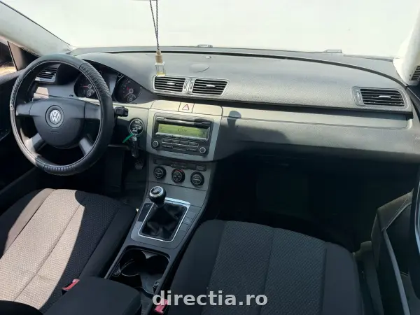 Poza anunț 12