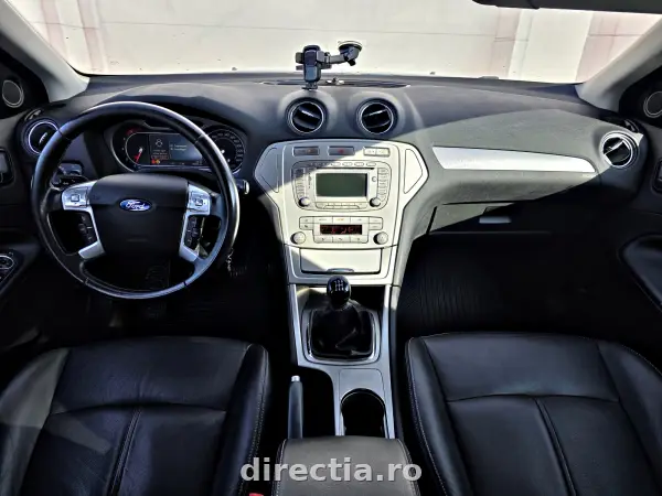 Poza anunț 12
