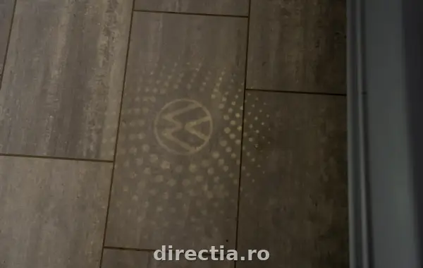Poza anunț 12