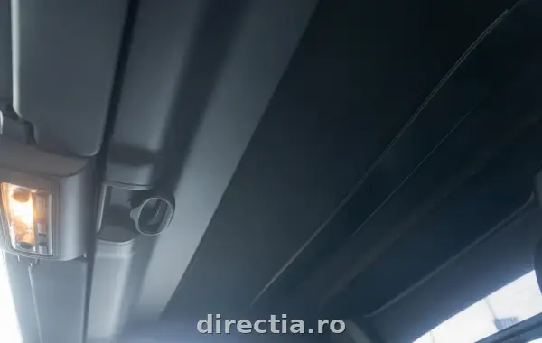 Poza anunț 12