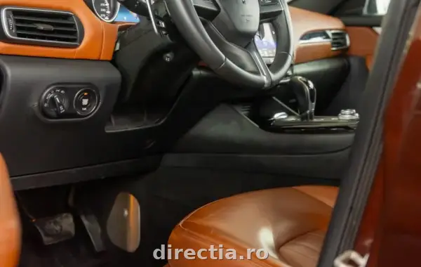 Poza anunț 28