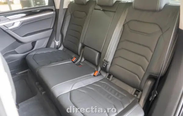 Poza anunț 24