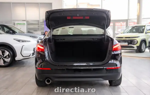 Poza anunț 11