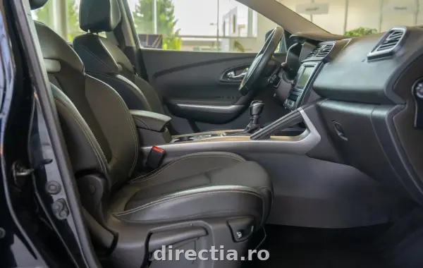Poza anunț 12