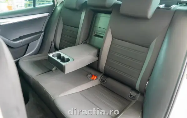 Poza anunț 23