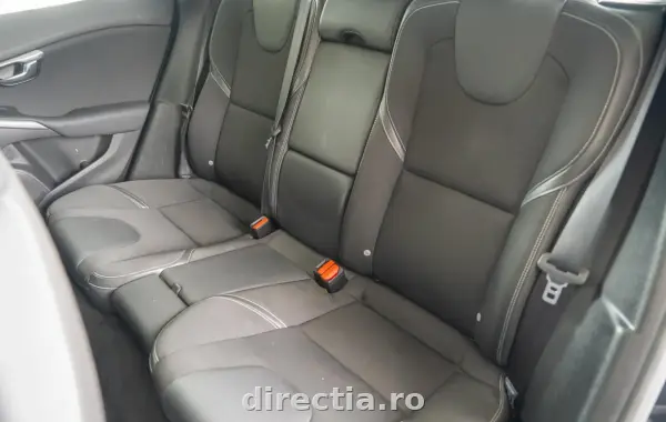 Poza anunț 19
