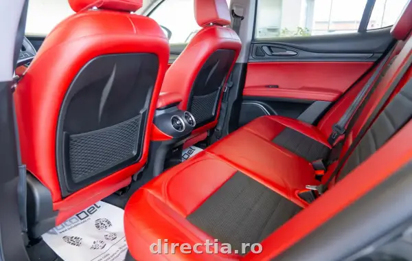 Poza anunț 19