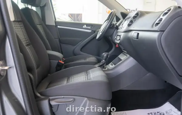 Poza anunț 12
