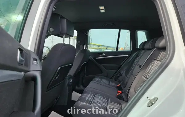 Poza anunț 14