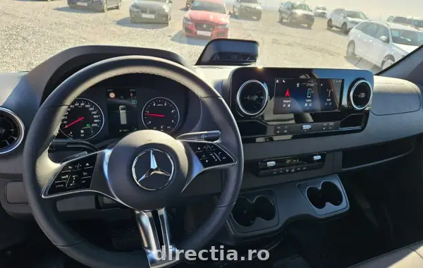 Poza anunț 11