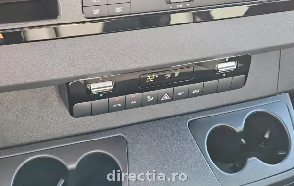 Poza anunț 18