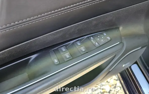 Poza anunț 12