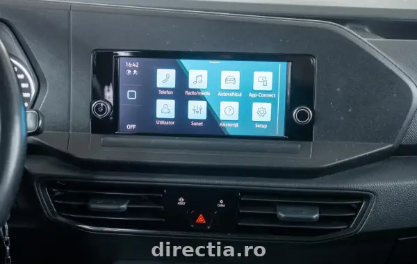 Poza anunț 19